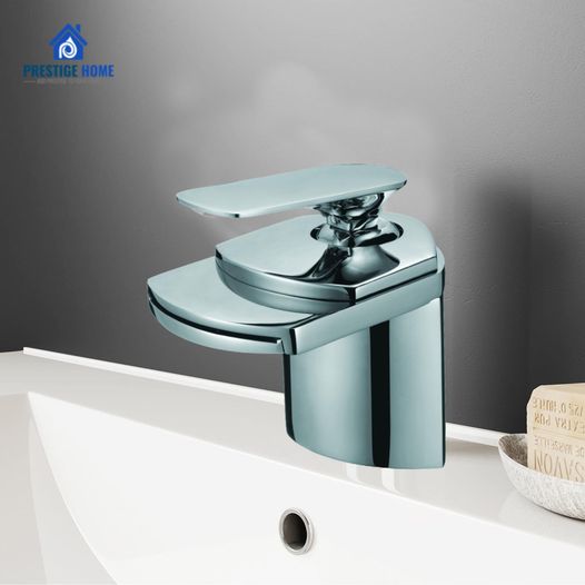 Chrome Single Handle Bathroom Sink Faucet